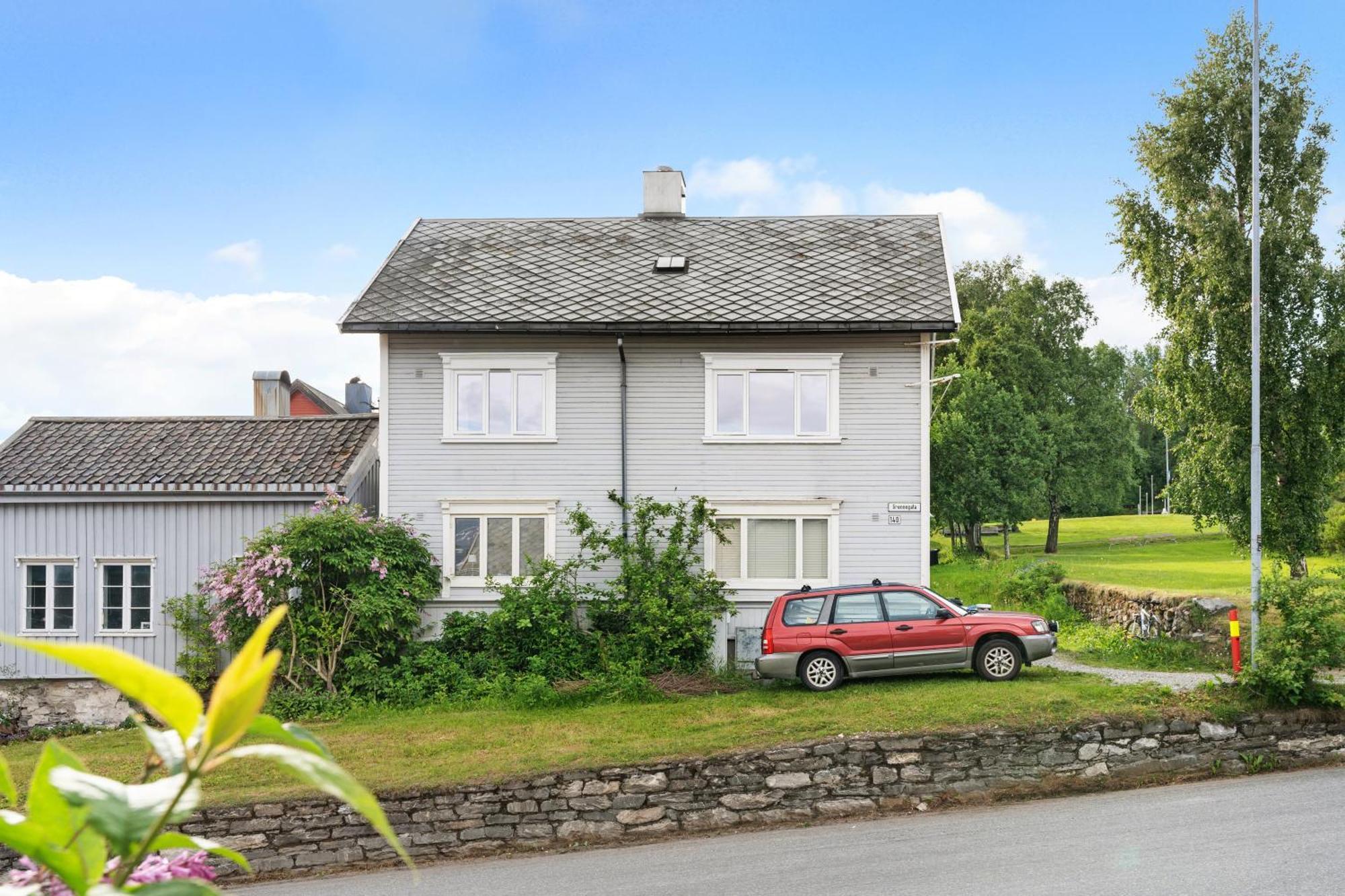 Arctic Homes - Historical Tromso House With View Extérieur photo